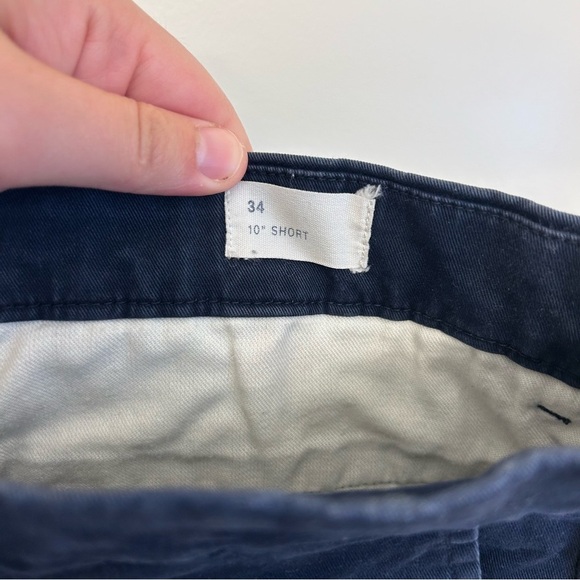 GAP Men’s Navy Flat Front 10” Vintage Chino Shorts Size 34 Regenerative Cotton - Picture 4 of 7